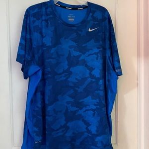 Men’s Nike dri fit xxl